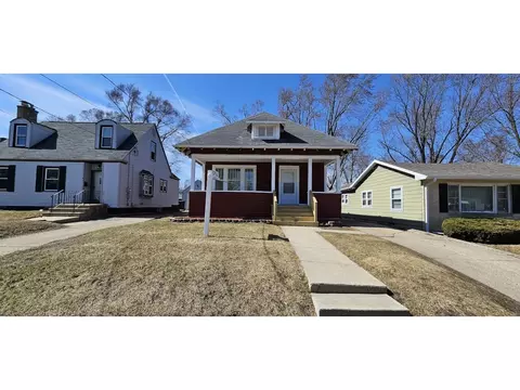 1668 Porter Ave, Beloit, WI 53511