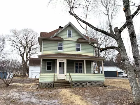 w12425 Wisconsin 16 # 60, Columbus, WI 53925