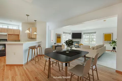 3037 Stratton Way #13, Madison, WI 53719