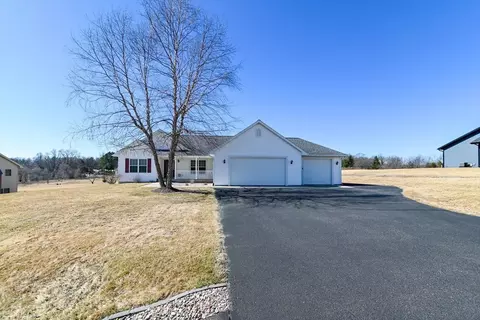 e7957 Quail Meadow Lane, Reedsburg, WI 53959