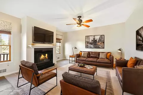 1311 Hanover Ct, Waunakee, WI 53597