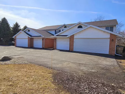 920 N Thompson Dr, Madison, WI 53704