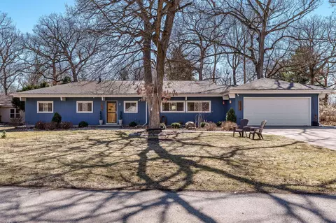 2524 Hawthorne Dr, Beloit, WI 53511