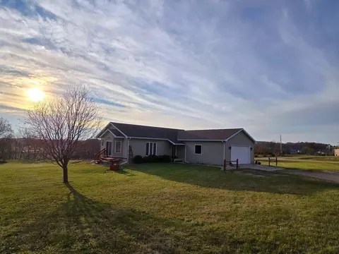 w2916 County Highway Ee, Albany, WI 53502