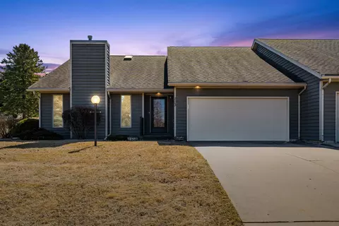 203 Tamarac Trce, Platteville, WI 53818