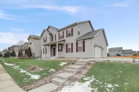 2361 Blue Heron Blvd, Sun Prairie, WI 53590