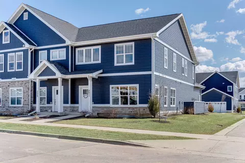 4871 Suelo Rd, Fitchburg, WI 53711