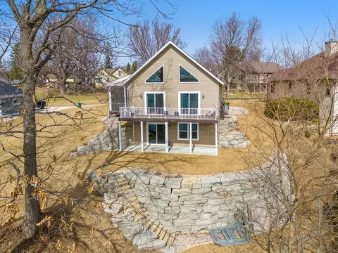 126 Palisade Ct, Merrimac, WI 53561