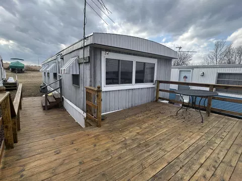 N2755 Welk #54, Markesan, WI 53946