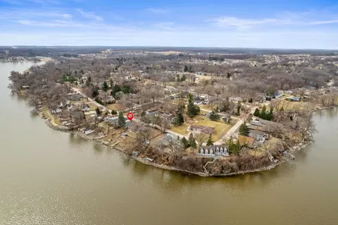 11642 N Lakeview Dr, Edgerton, WI 53534
