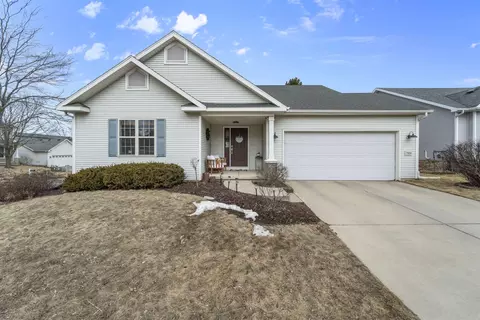 7884 Wood Reed Dr, Madison, WI 53719