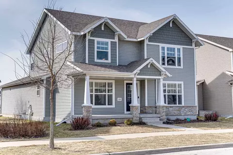 1838 Red Fern Ln, Madison, WI 53718
