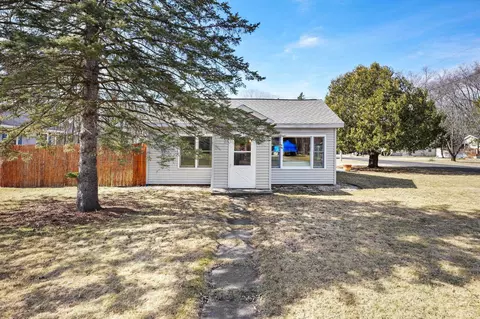 n4065 Marina Lane, Cambridge, WI 53523