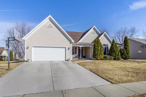 1322 Chadsworth Dr, Sun Prairie, WI 53590
