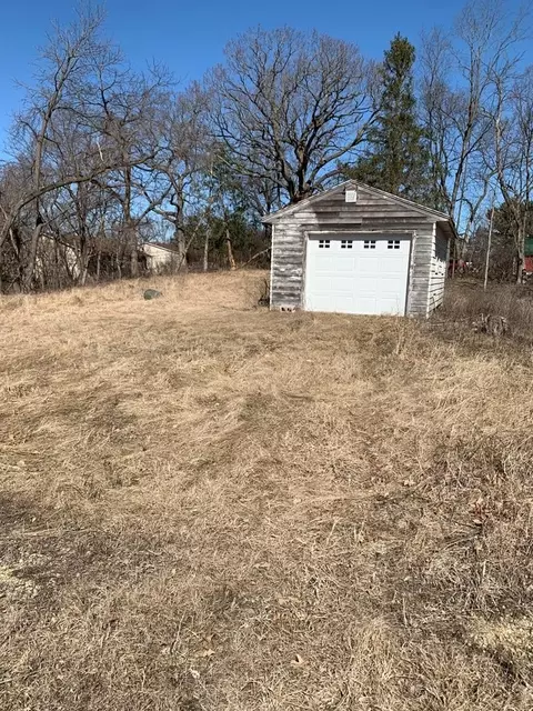 109 York Rd, Edgerton, WI 53534