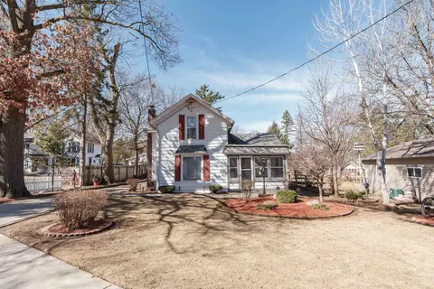225 Plumb St, Milton, WI 53563