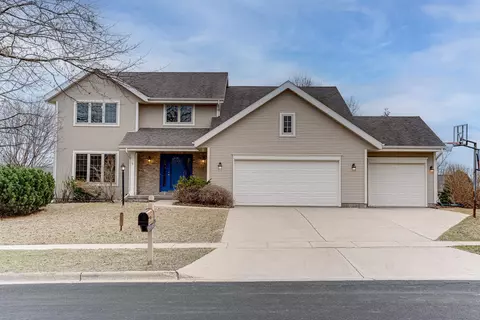 5611 Sandhill Dr, Middleton, WI 53562