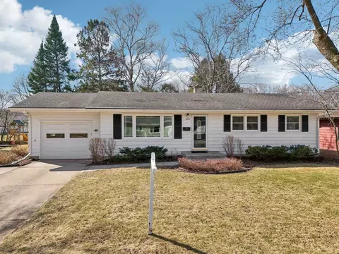 5741 Kroncke Dr, Madison, WI 53711