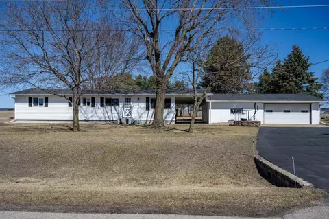 e11604 Sauk Prairie Road, Prairie Du Sac, WI 53578