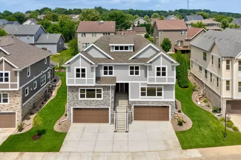 9066 Paddington Pkwy, Verona, WI 53593