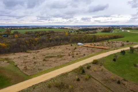 n4773 Ringhand Road, Monticello, WI 53570