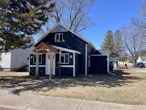 2303 16th Ave, Monroe, WI 53566