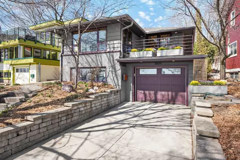 2914 Lakeland Ave, Madison, WI 53704