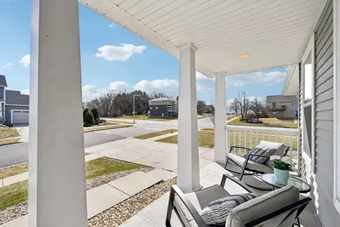 6002 E Linden Pkwy, Mcfarland, WI 53558