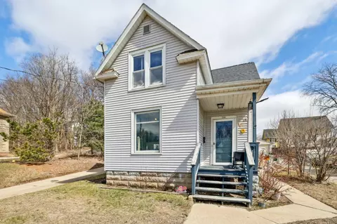 791 S Main St, Janesville, WI 53545