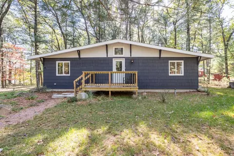1031 Czech Ln, Friendship, WI 53934