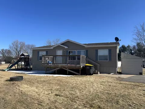 302 Caren Ave, Tomah, WI 54660