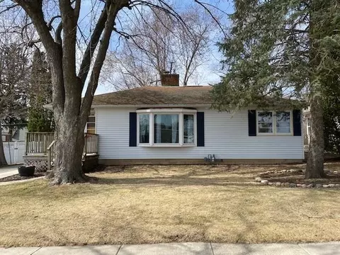 920 Newbury St, Ripon, WI 54971