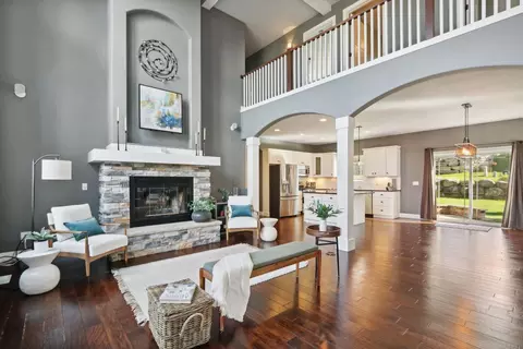 9417 Silverstone Ln, Verona, WI 53593