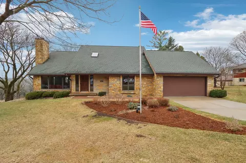 602 Norsk Rdg, Mount Horeb, WI 53572