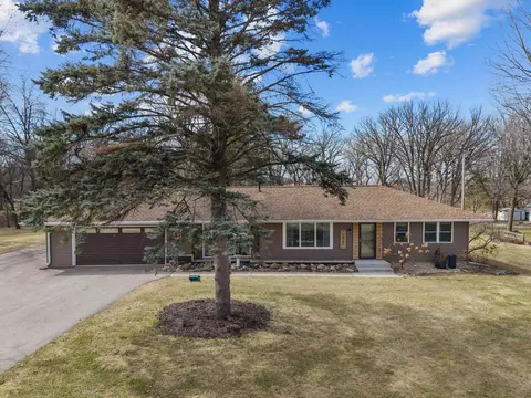 7001 Portage Rd, Deforest, WI 53532