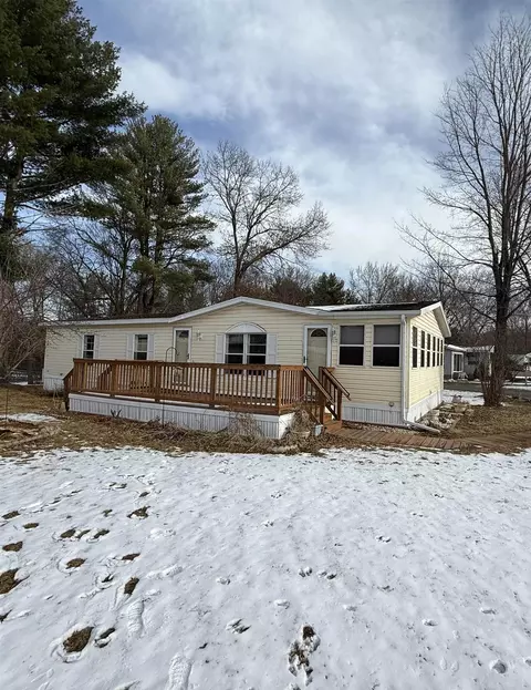 114 Deer Path, Baraboo, WI 53913