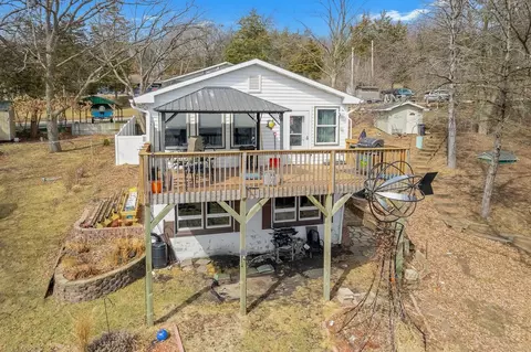 w5823 Lintner Road, Pardeeville, WI 53954