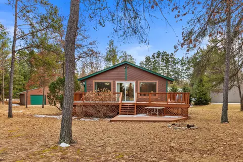 483 Duffers Trl, Nekoosa, WI 54457
