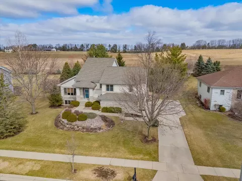9514 Hill Creek Dr, Verona, WI 53593