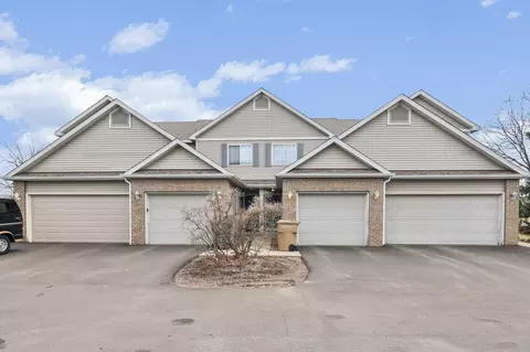 1321 Glacier Hill Dr #2, Madison, WI 53704