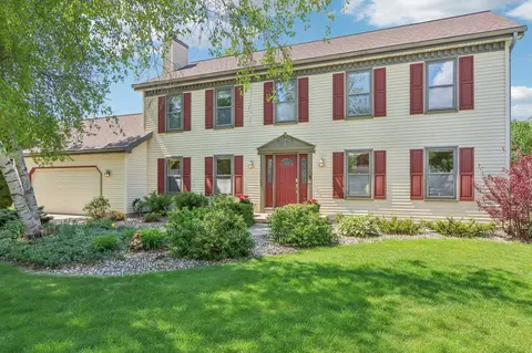 1101 Dover Ct, Waunakee, WI 53597
