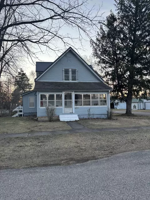205 David St, Blue River, WI 53518