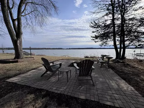 133 Golden Dr, Briggsville, WI 53920