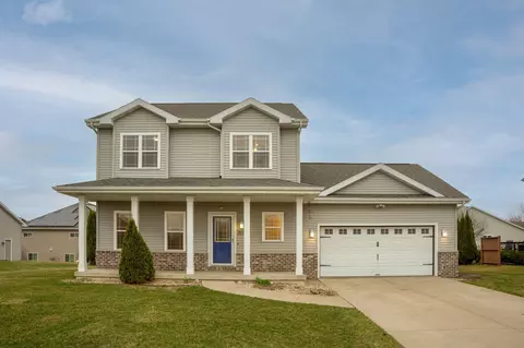 2208 W Milwaukee St, Stoughton, WI 53589