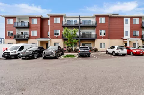 1501 N Windsor Ave #205, Cottage Grove, WI 53527
