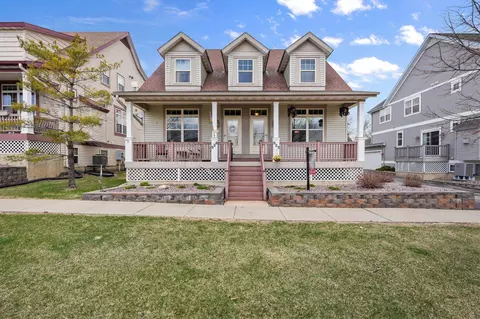 922 Stonehaven Dr, Sun Prairie, WI 53590
