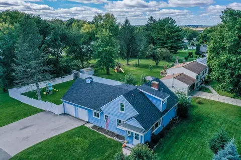 406 Turner St, Columbus, WI 53925