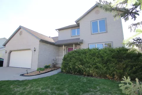 788 Broadway Dr, Sun Prairie, WI 53590