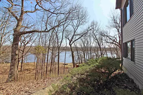23441 Gingers Dr, Muscoda, WI 53573