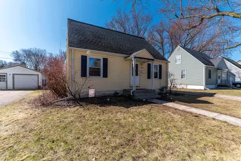 5517 Marsha Dr, Madison, WI 53705